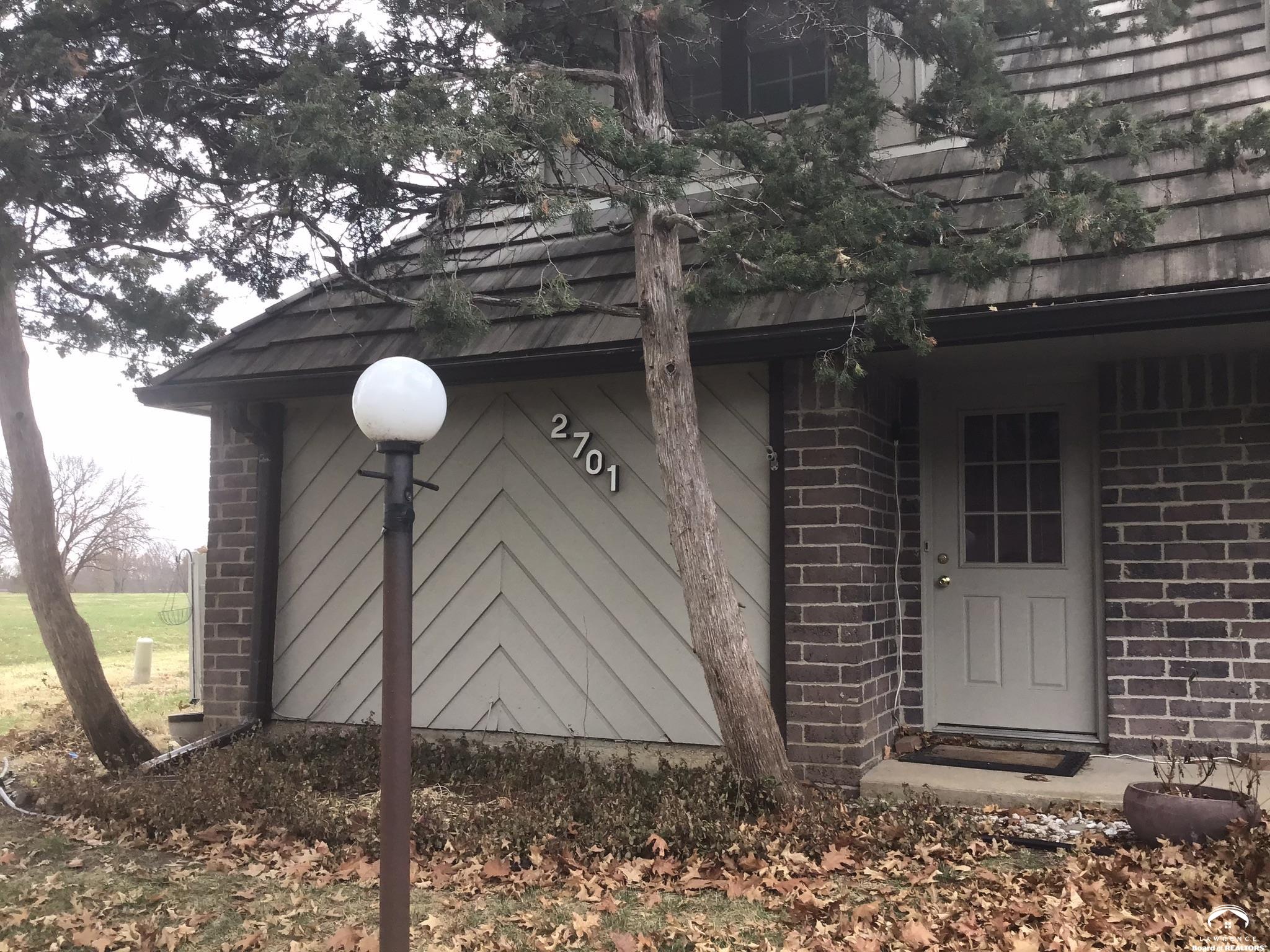 2701 W 24th Terrace, Lawrence, KS 66047