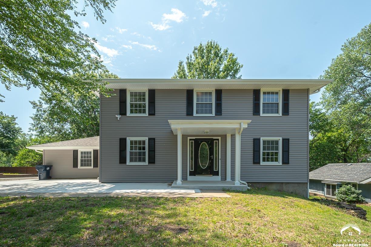 711 Park Street, Oskaloosa, KS 66066