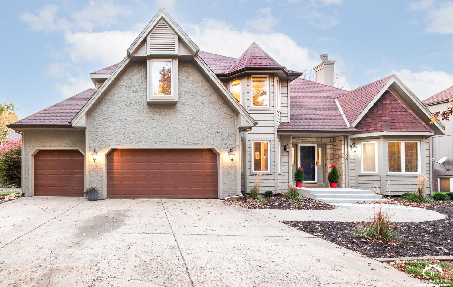 1005 Summerfield Way, Lawrence, KS 66049