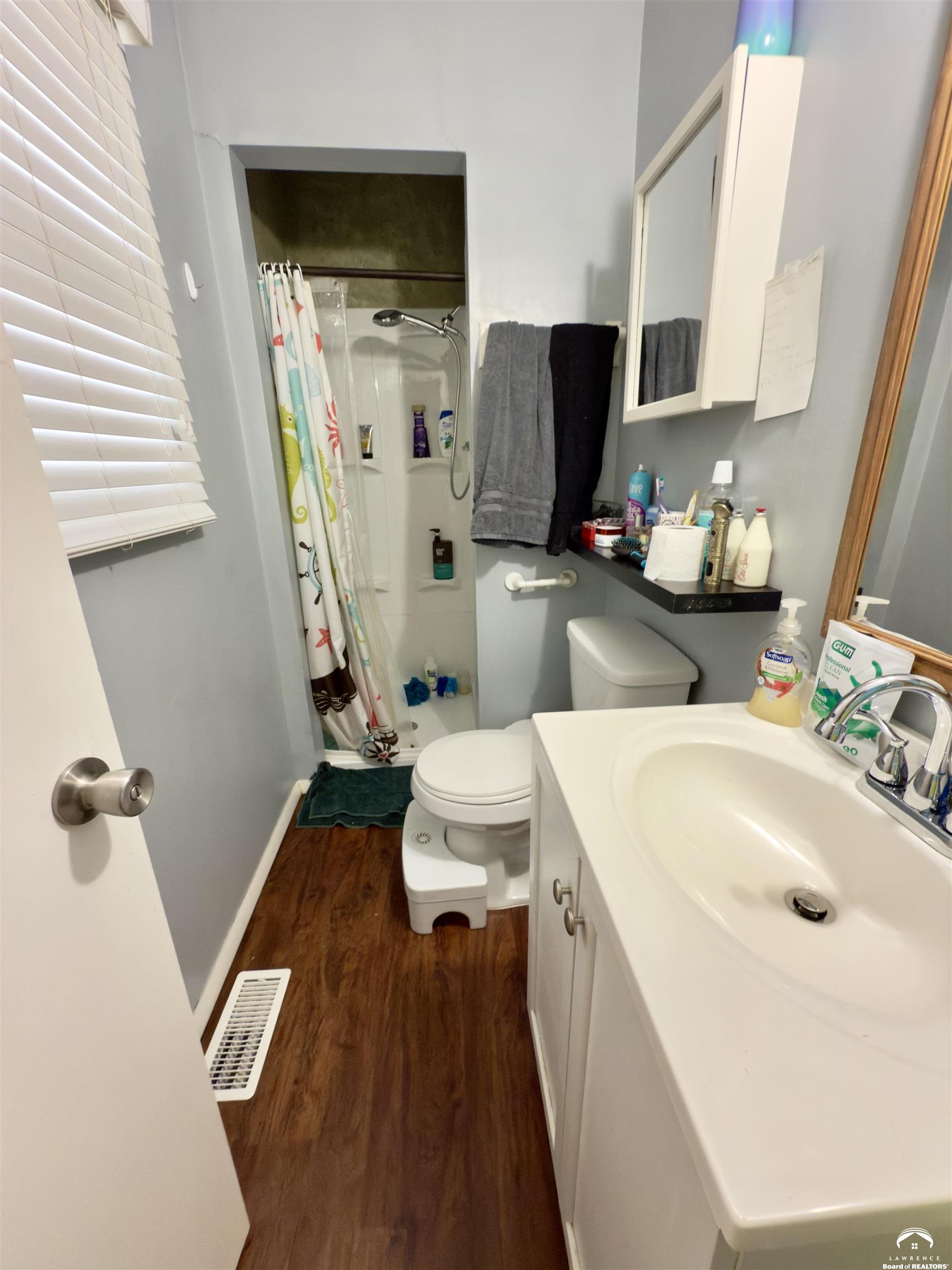 3315 W 8th Street, Lawrence, KS 66049