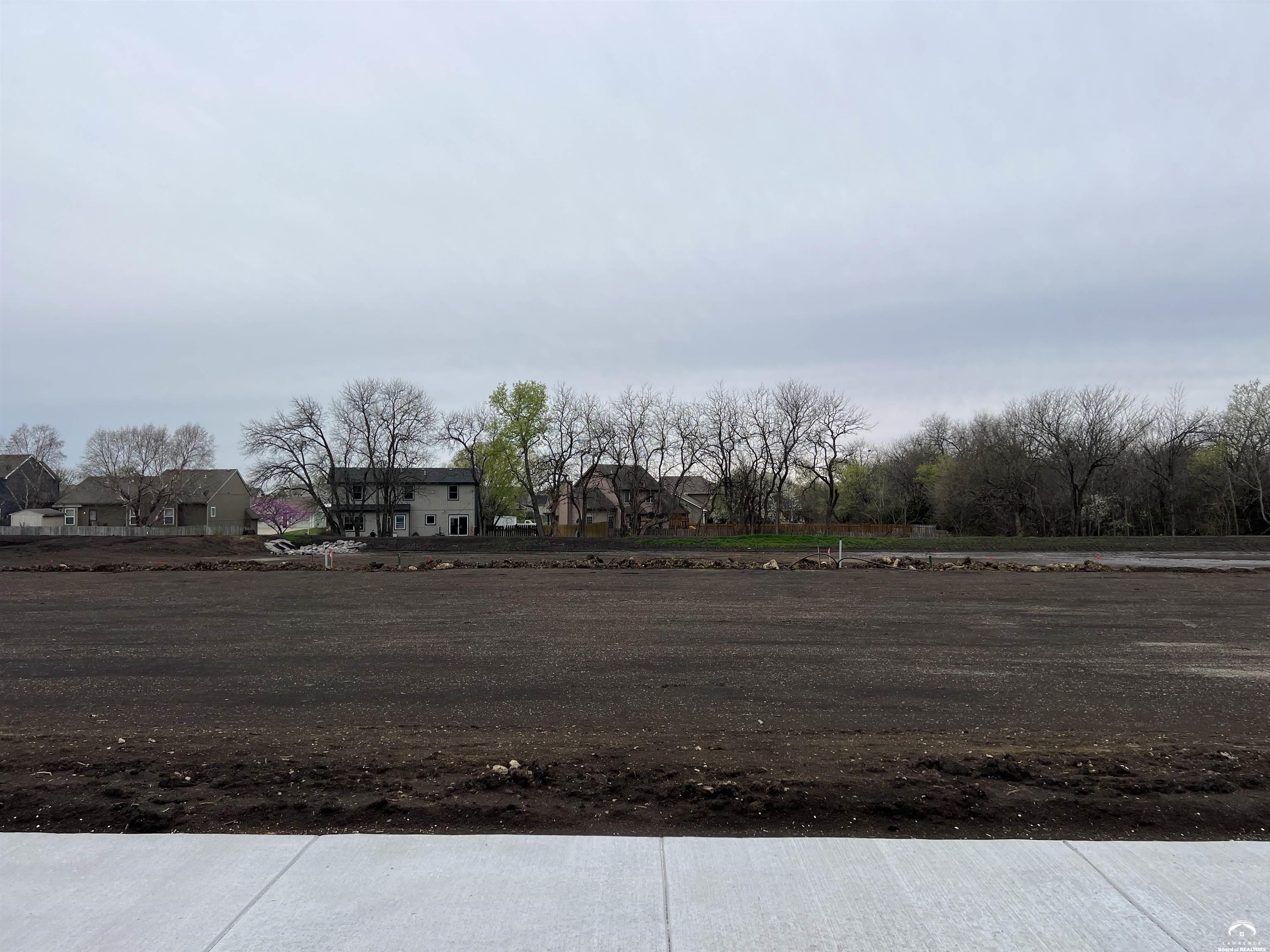 B2L21 Glenn Court, Baldwin City, KS 66006