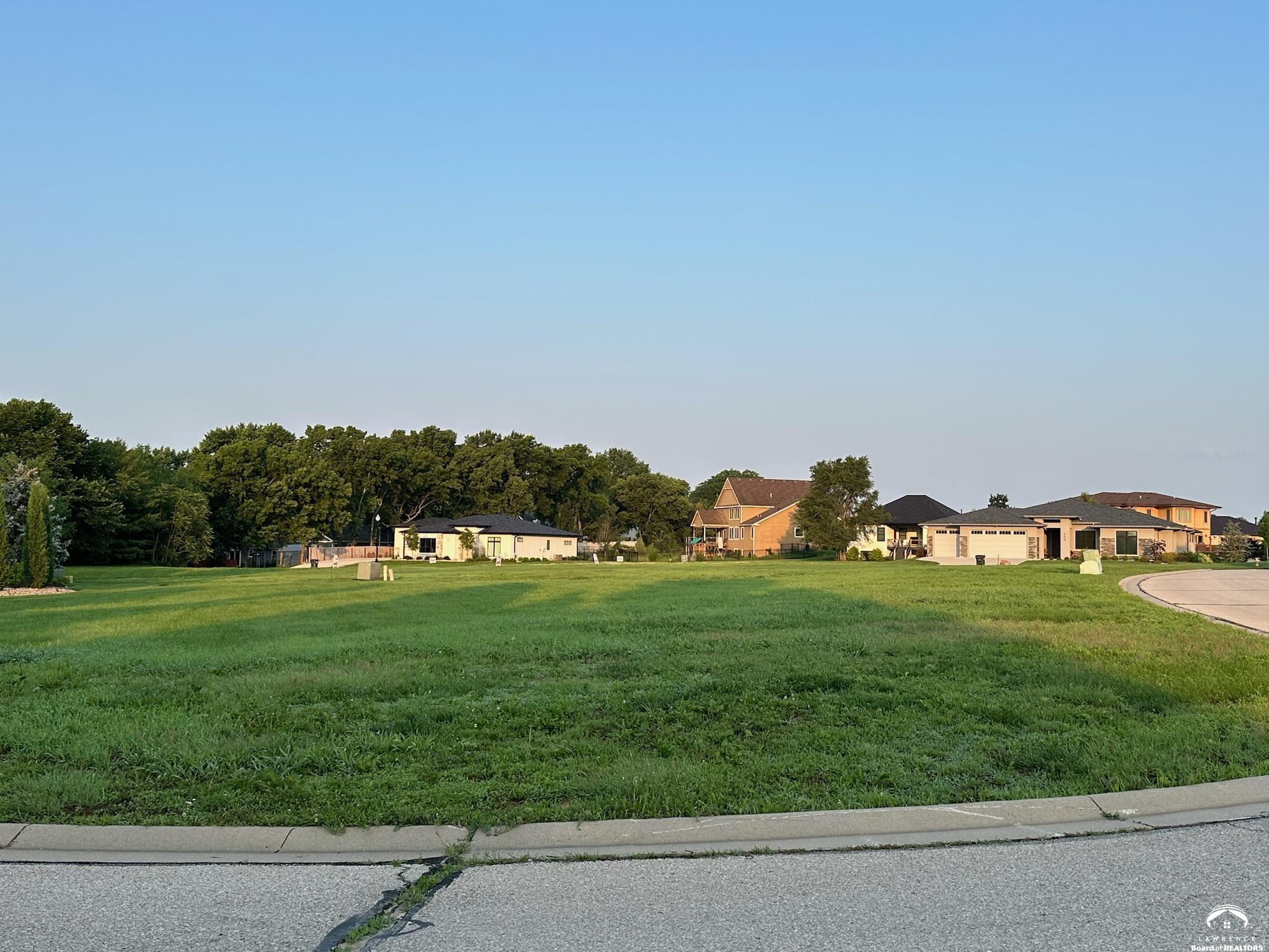 205 Knotted Bend Court, Lawrence, KS 66049