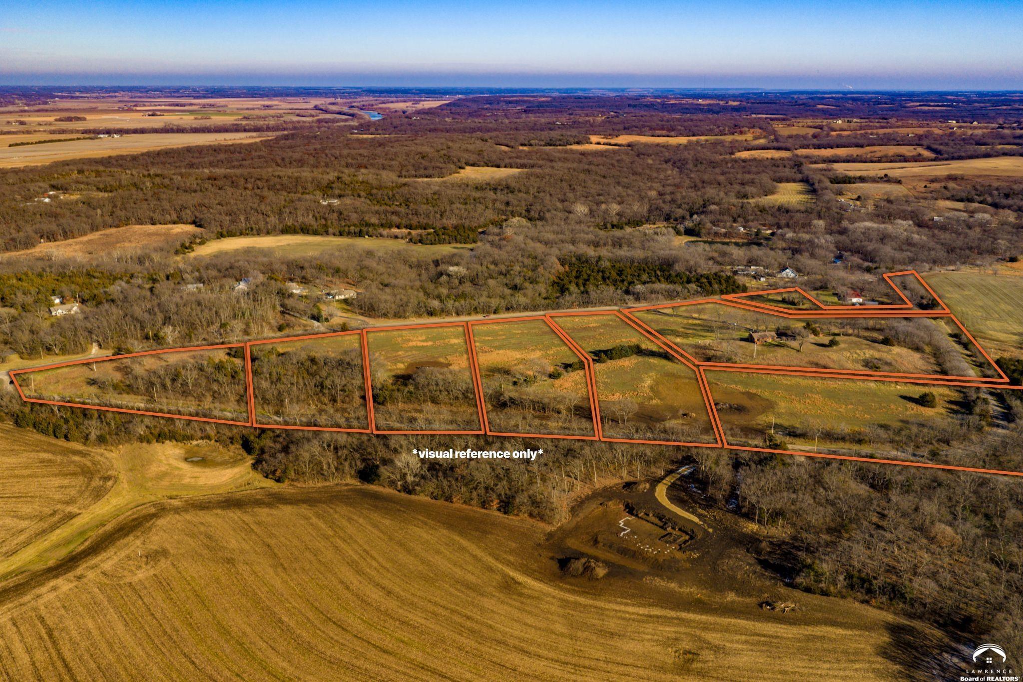 1040 SE Stanley Road, Tecumseh, KS 66542