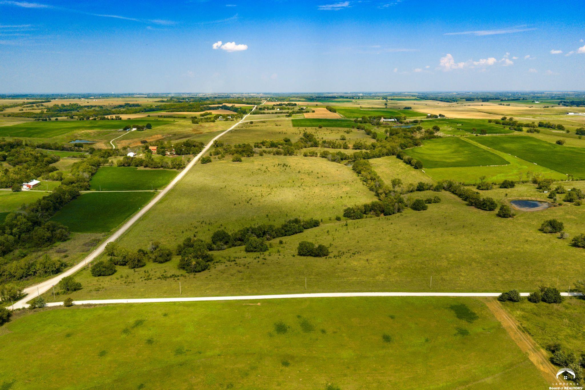 110 N 1150 Road, Berryton, KS 66409