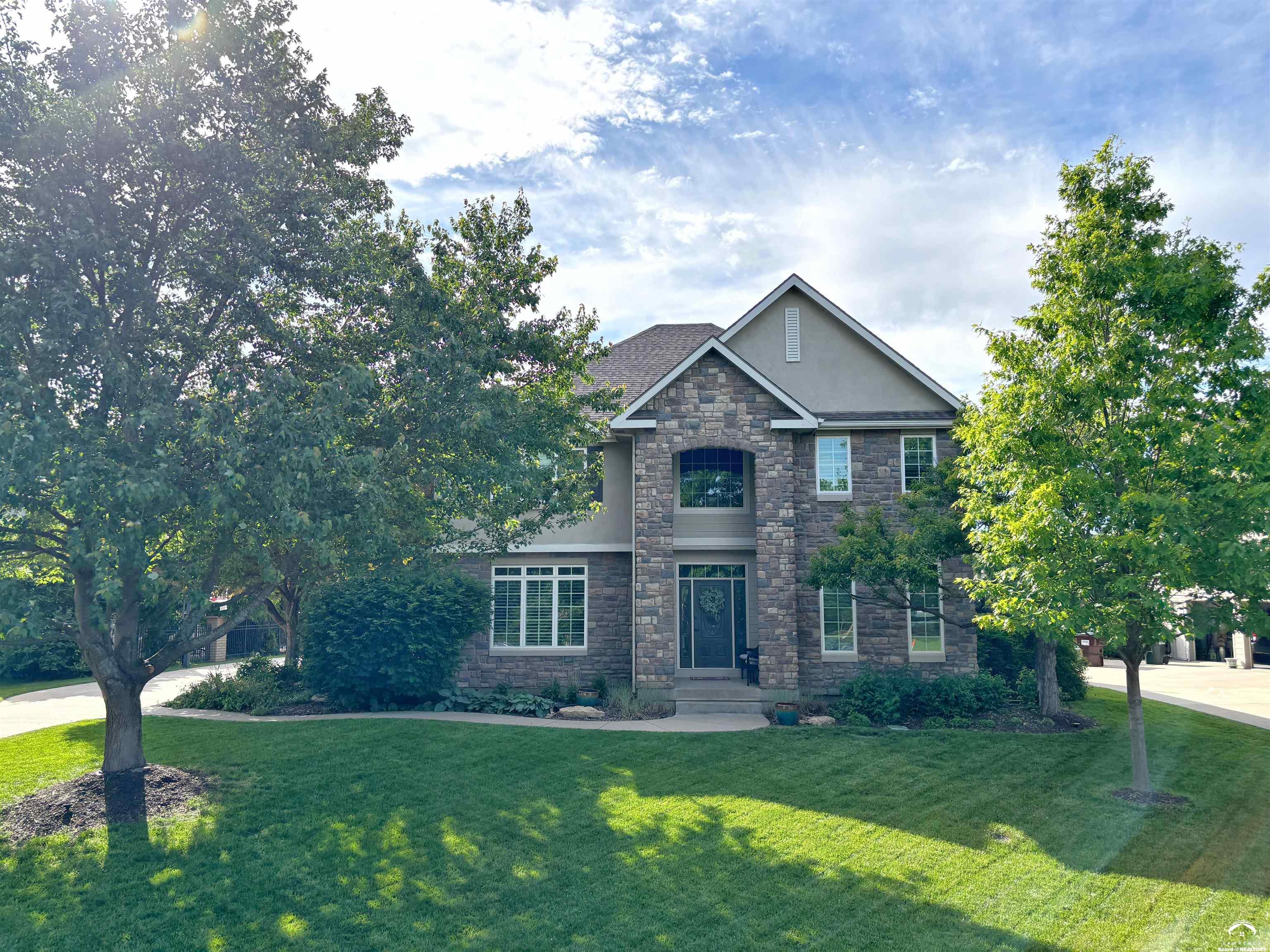 219 Earhart Circle, Lawrence, KS 55049