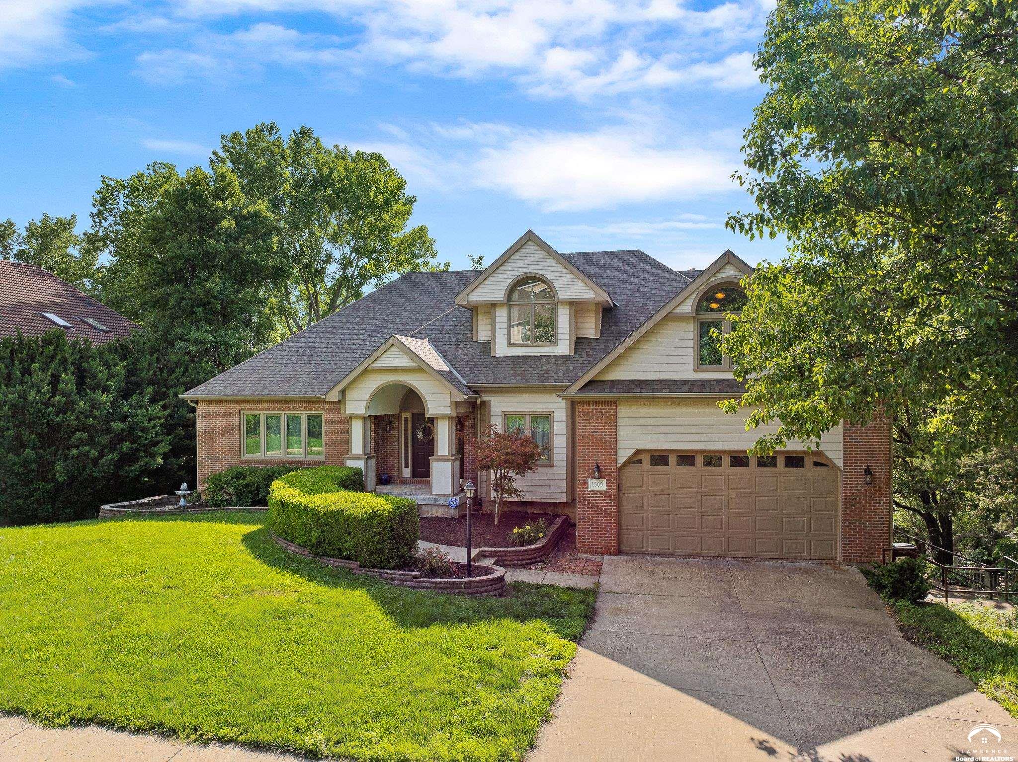 1309 Vantuyl Drive, Lawrence, KS 66049