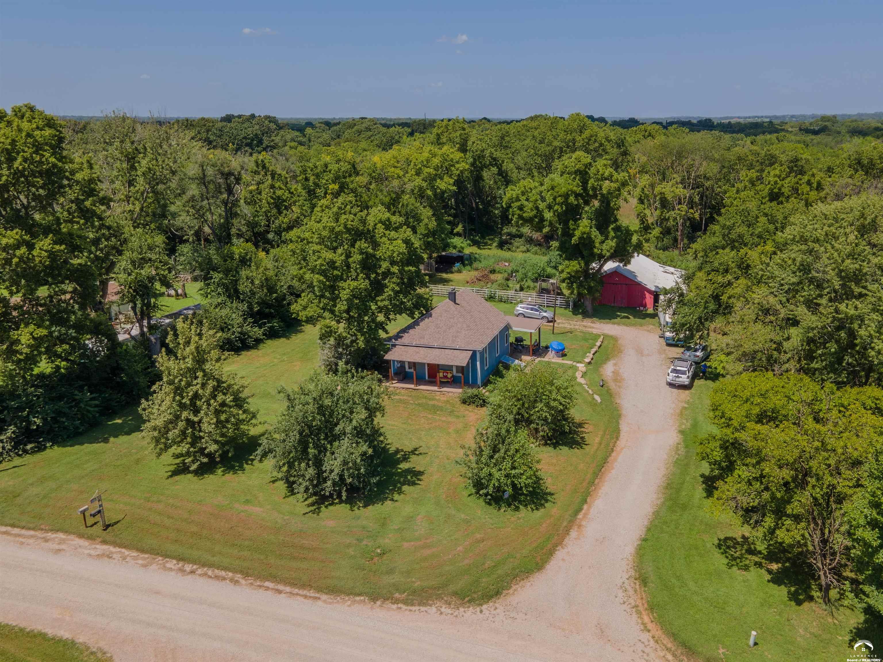 3260 NE 31st Street, Grantville, KS 66429