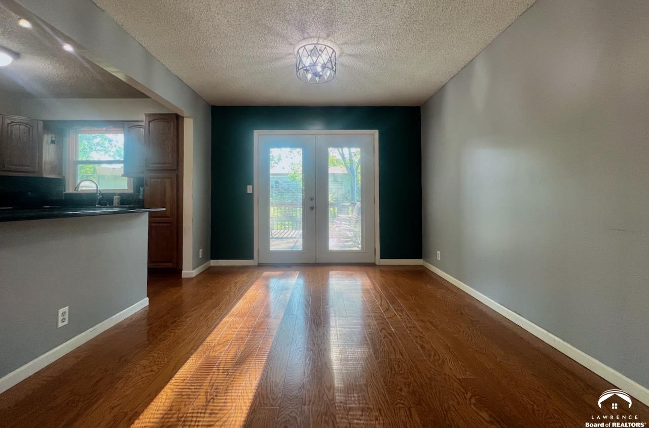 1112 Randall Road, Lawrence, KS 66049