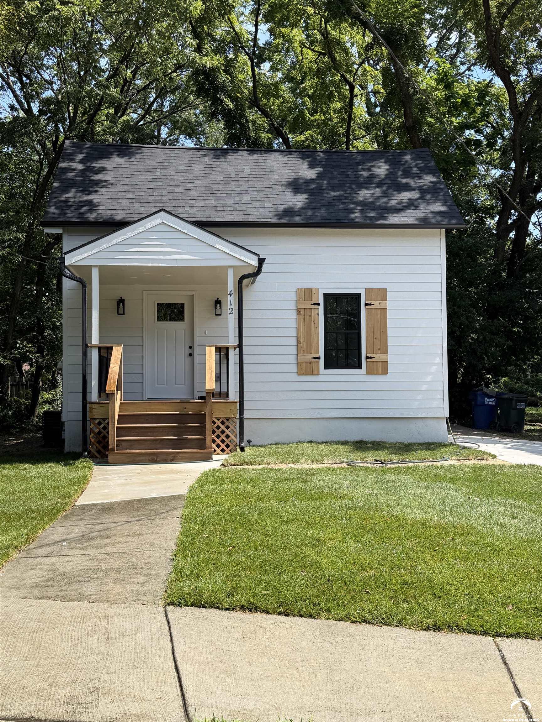 412 Michigan Street, Lawrence, KS 66044