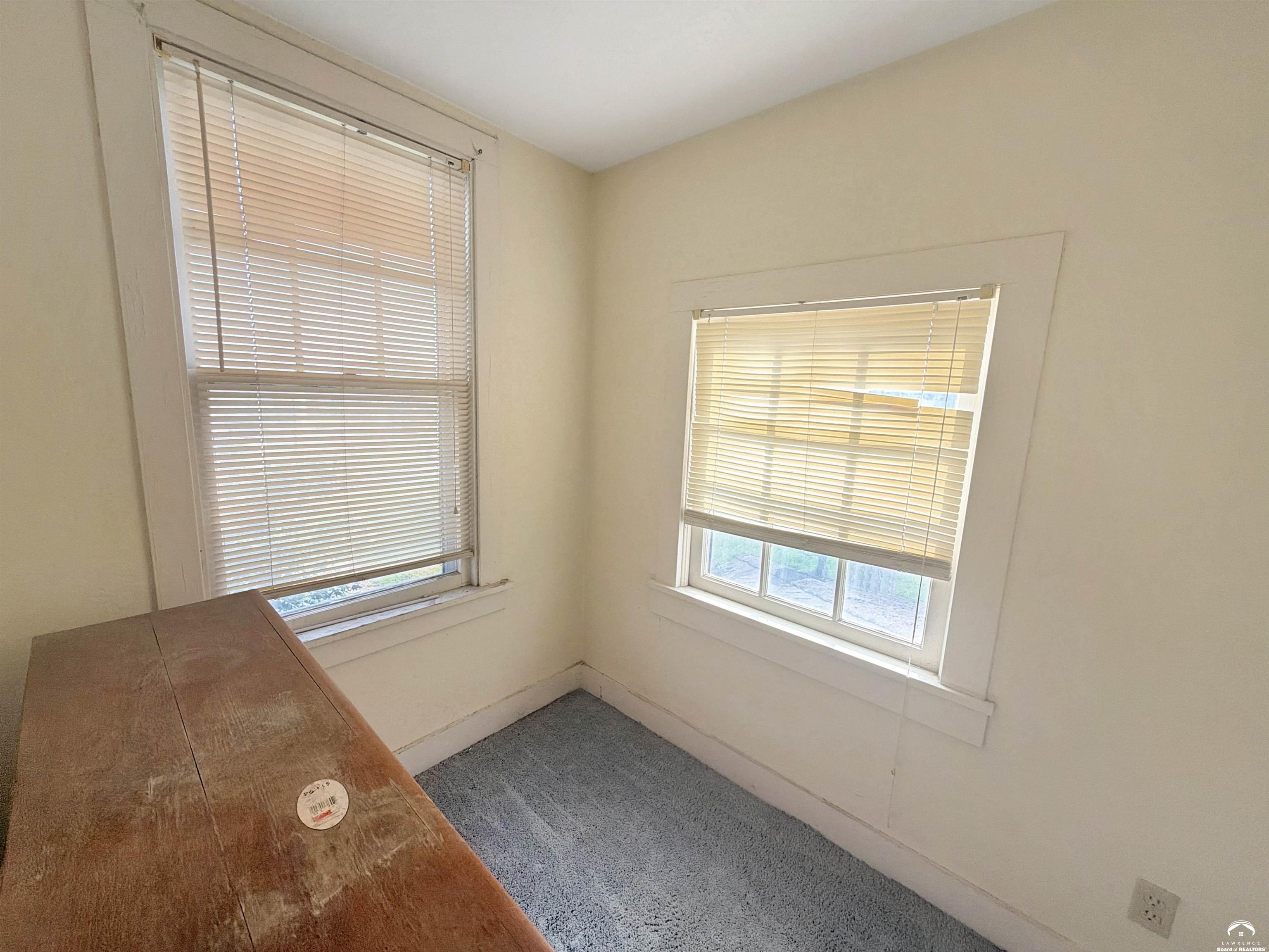 109 N 10th Street, Atchison, KS 66002