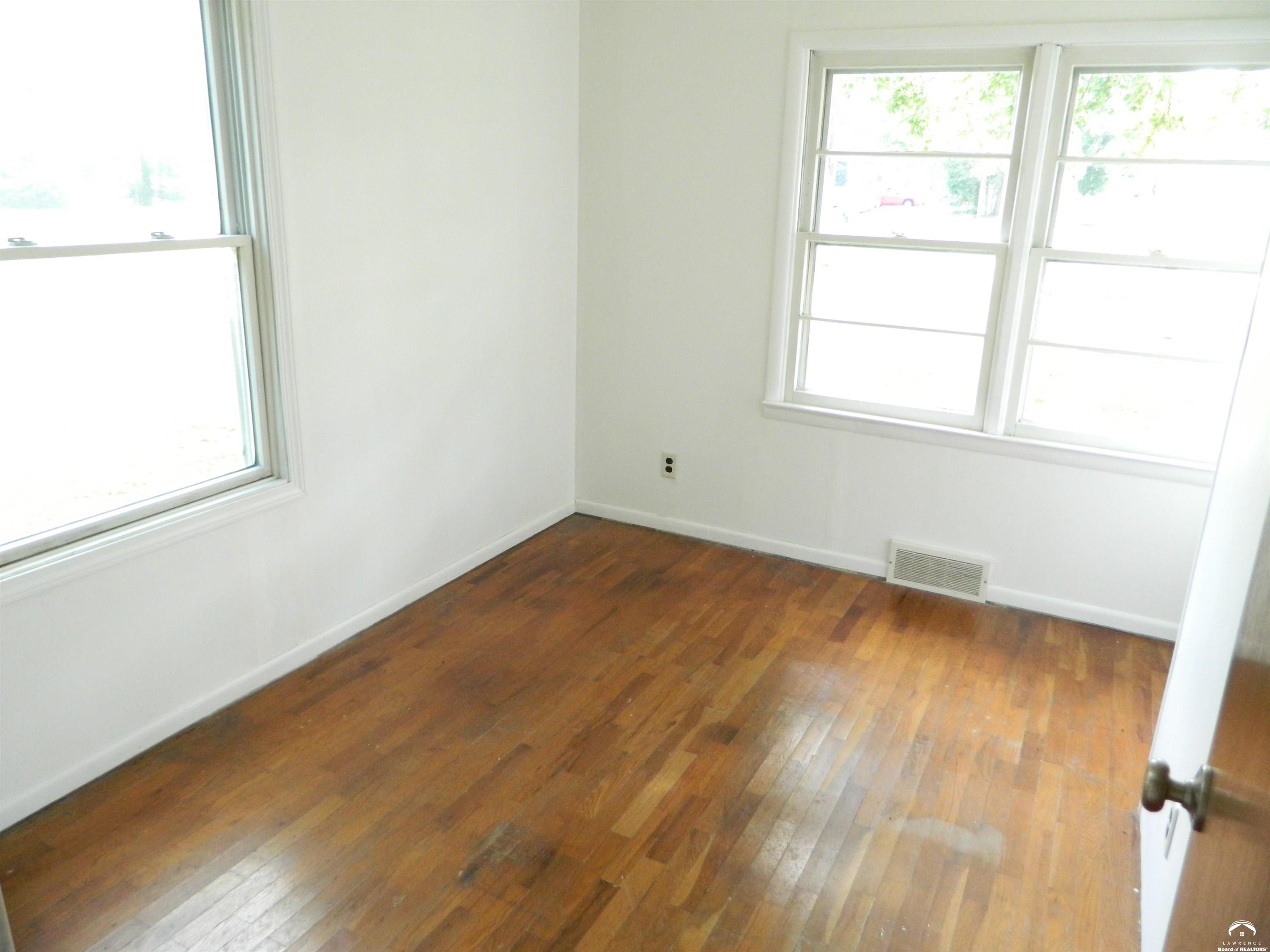 2105 Haskell Avenue, Lawrence, KS 66046